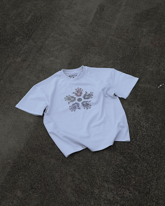 LOST GRASP TEE (WHITE)